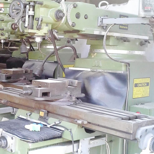 銑床生產車間一角